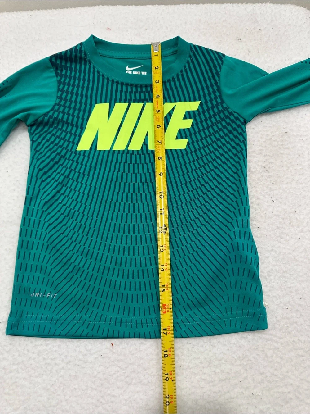 Boy’s Nike Long Sleeve Shirt